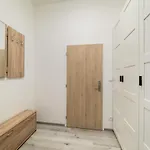 Appartement New Near Dancing House Prague
