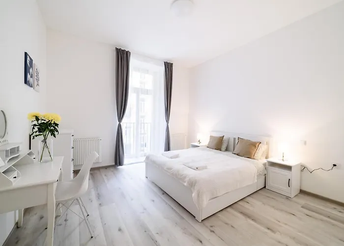 New Near Dancing House 公寓 布拉格